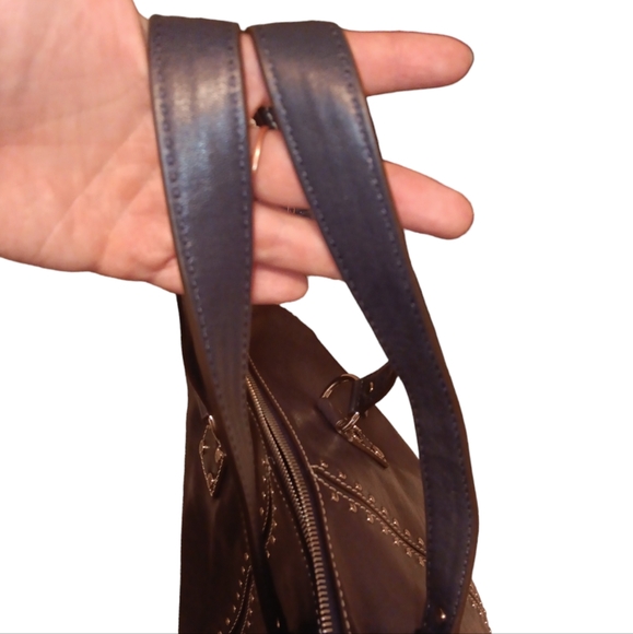 New Michael Kors Navy Blue and Silver Astor Stud Large Handbag - Picture 6 of 6